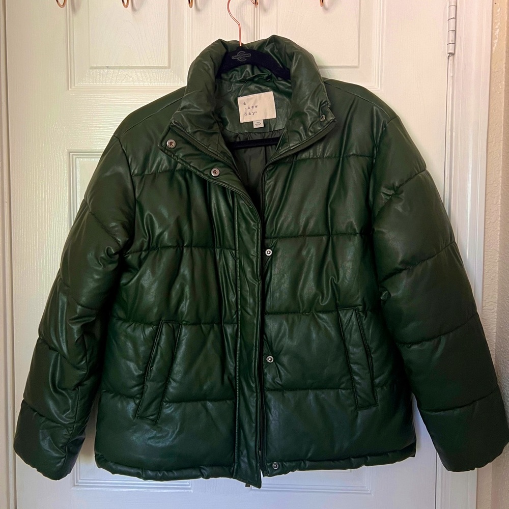 Leather puffer jacket